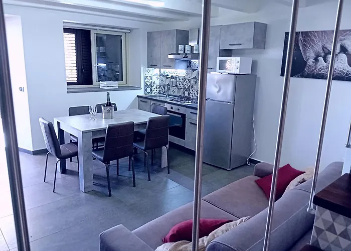 Brezza Marina ジャルディーニ・ナクソス